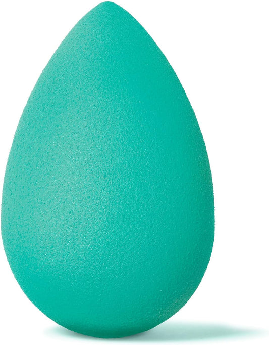 Beautyblender® | Chill Blender Makeup Sponge | Blend Liquid Foundations, Powders and Creams | Streak Free Application | Vegan, Cruelty Free | Made in USA