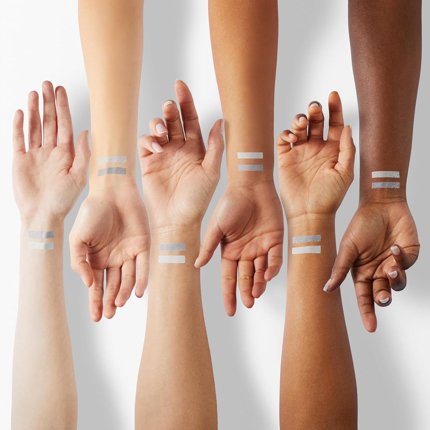 evpct 2Pcs Pearl White Silver Color Liquid Glitter Eyeliner Liners Sets for Women Liquid Sparkly Glitter Eyeliner delineador con glitter de colores para ojos colores 09+10