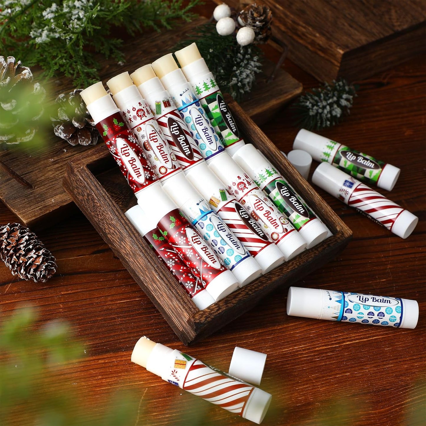 Christmas Lip Balm Bulk Cute Xmas Lip Balm Gifts Set Moisturizing Lip Care Christmas Stocking Stuffers Holiday Treat Goodie Gifts Xmas Party Favors Supplies for Kids Women Men(200 Pcs)