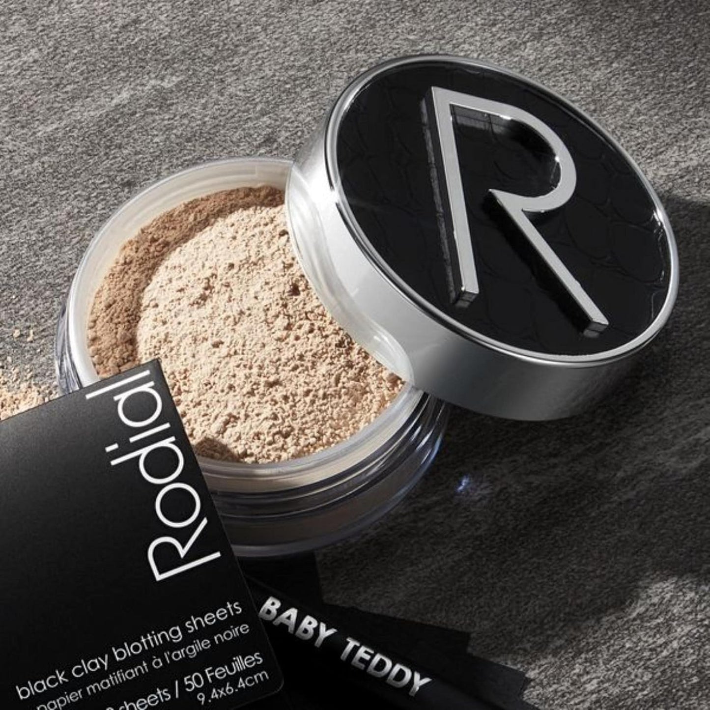 Rodial Glass Powder 0.4 oz, Skin Perfecting Loose Face Powder, Creamy Formula for a Natural Luminosity Glow, Finishing Powder for a Flawless Skin Look, Setting Powder